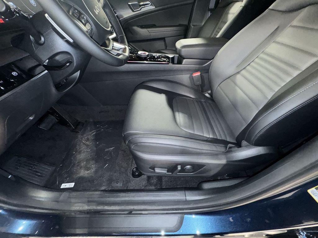 new 2025 Kia Sportage Hybrid car, priced at $38,899