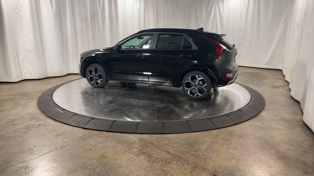 new 2025 Kia Niro Plug-In Hybrid car, priced at $40,145