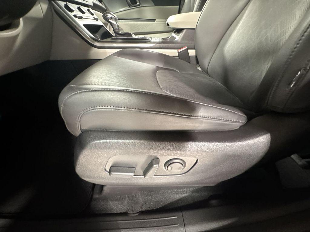 used 2024 Kia Carnival car, priced at $34,766