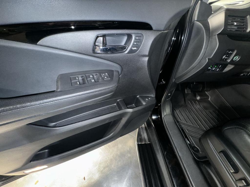 used 2018 Honda Pilot car, priced at $23,372