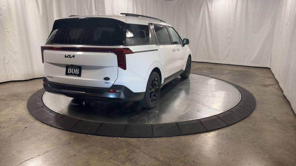 new 2026 Kia Carnival car, priced at $55,285