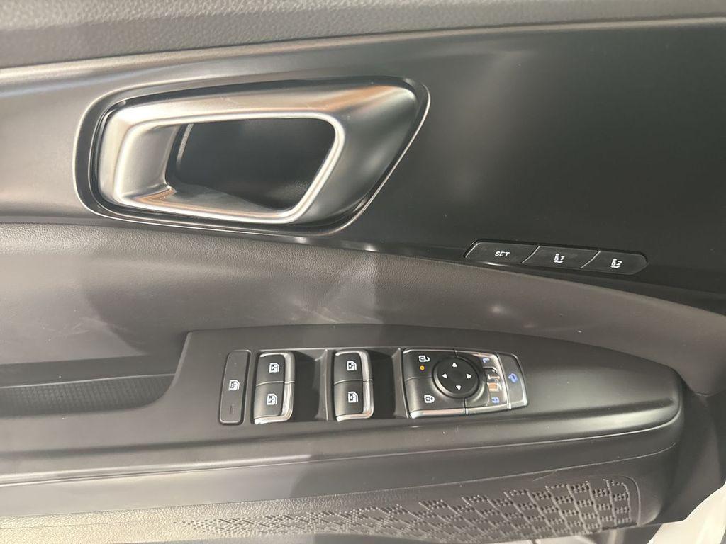 new 2026 Kia Carnival car, priced at $55,285