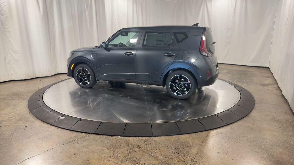 new 2025 Kia Soul car, priced at $24,806