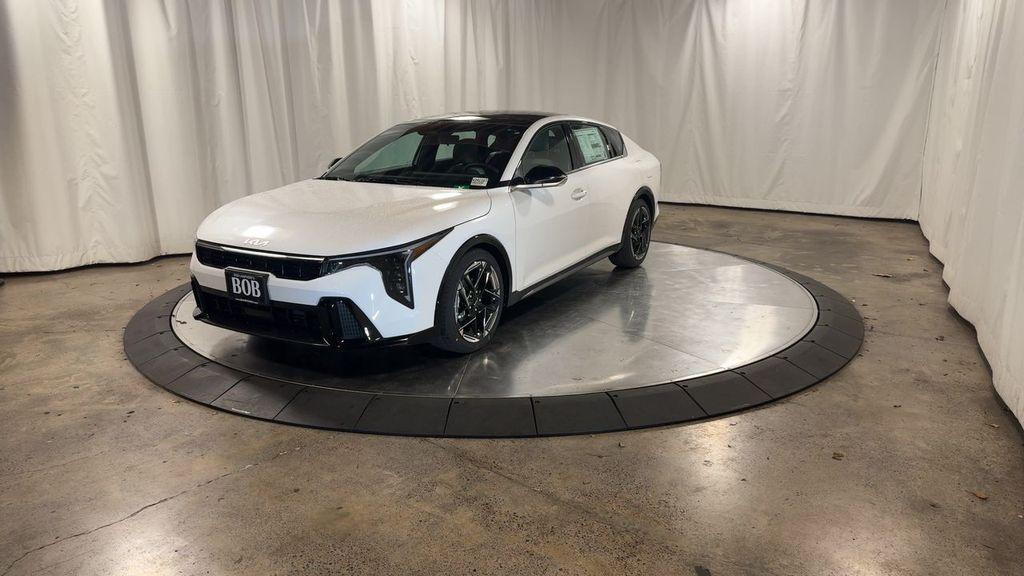 new 2025 Kia K4 car, priced at $26,585