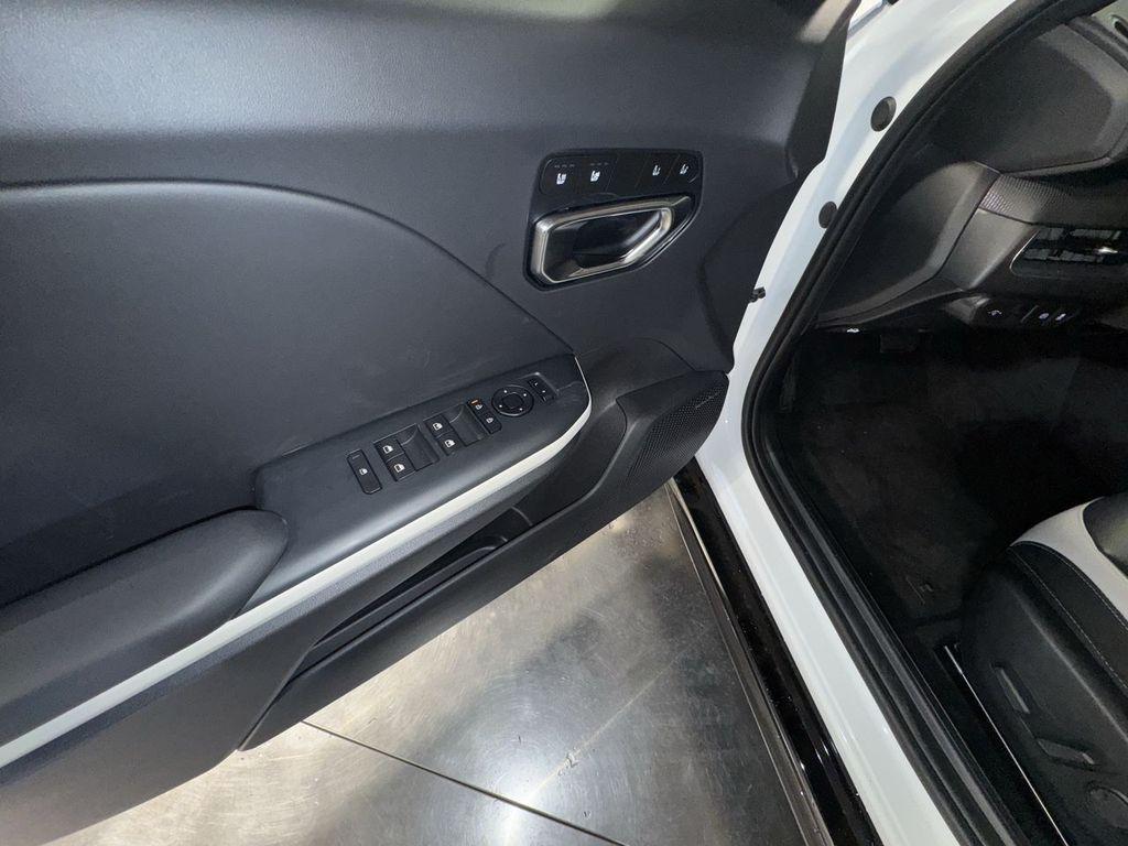 new 2025 Kia K4 car, priced at $26,585