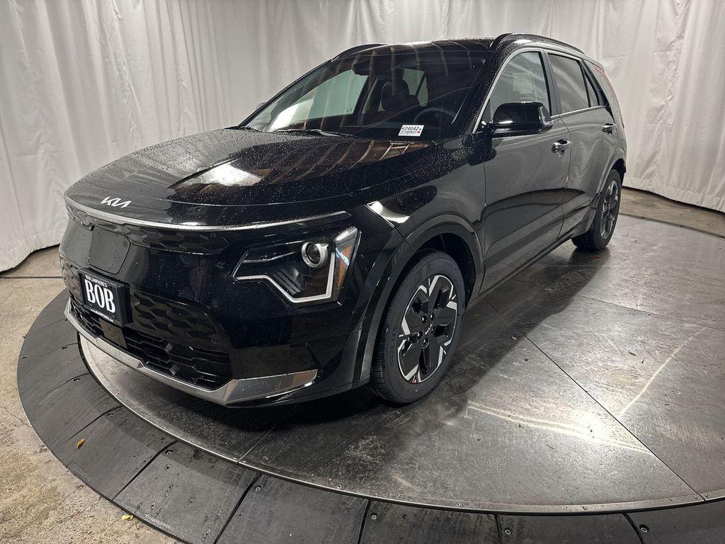 new 2025 Kia Niro EV car, priced at $34,460