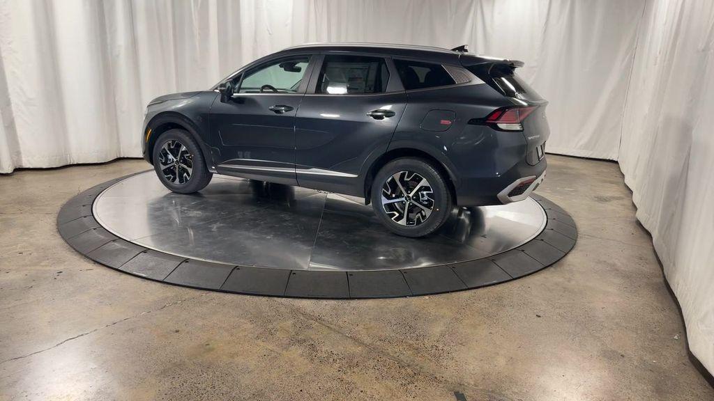 new 2025 Kia Sportage Hybrid car, priced at $33,915