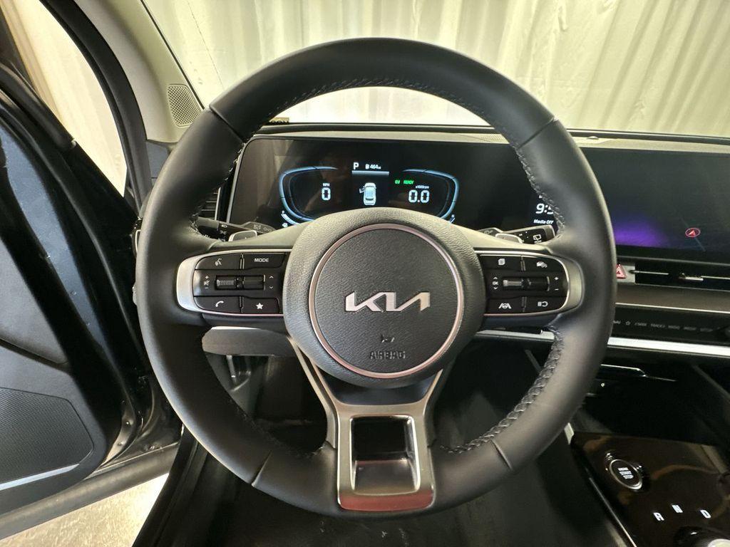 new 2025 Kia Sportage Hybrid car, priced at $33,915