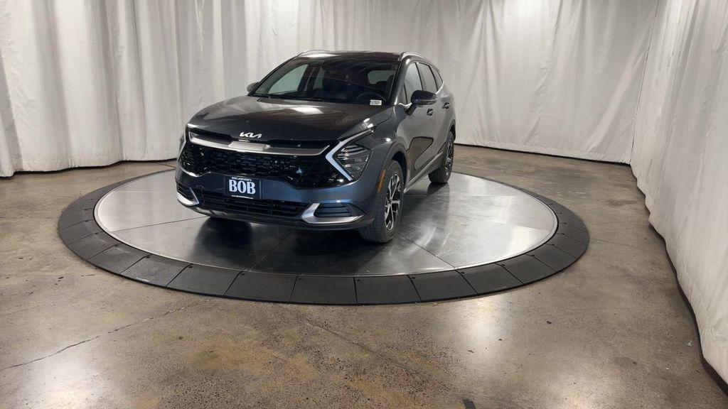 new 2025 Kia Sportage Hybrid car, priced at $33,915