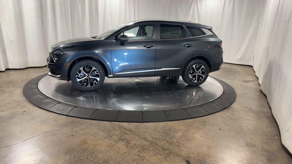 new 2025 Kia Sportage Hybrid car, priced at $33,915