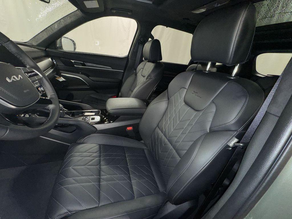 new 2025 Kia Telluride car, priced at $52,622