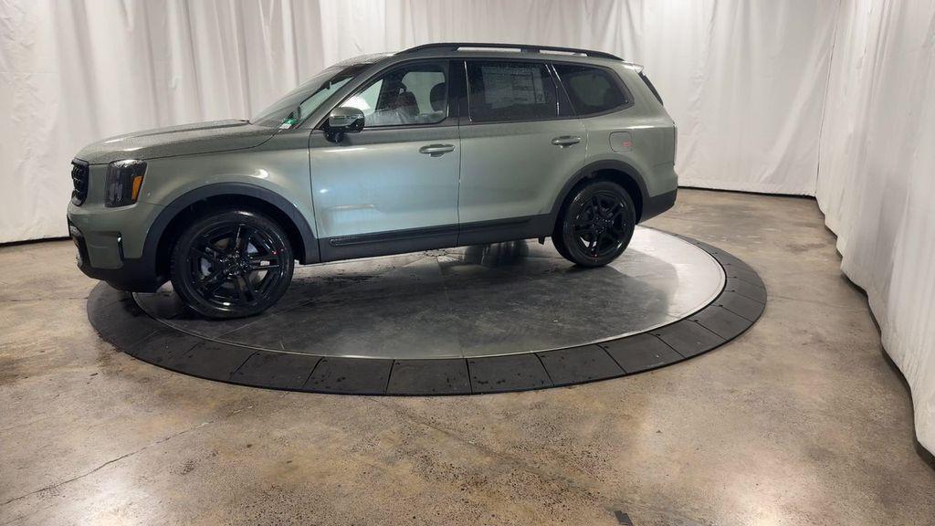 new 2025 Kia Telluride car, priced at $52,622