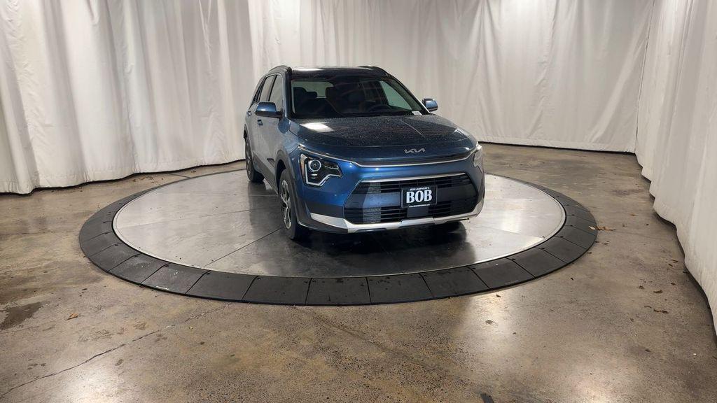 new 2025 Kia Niro car, priced at $29,892
