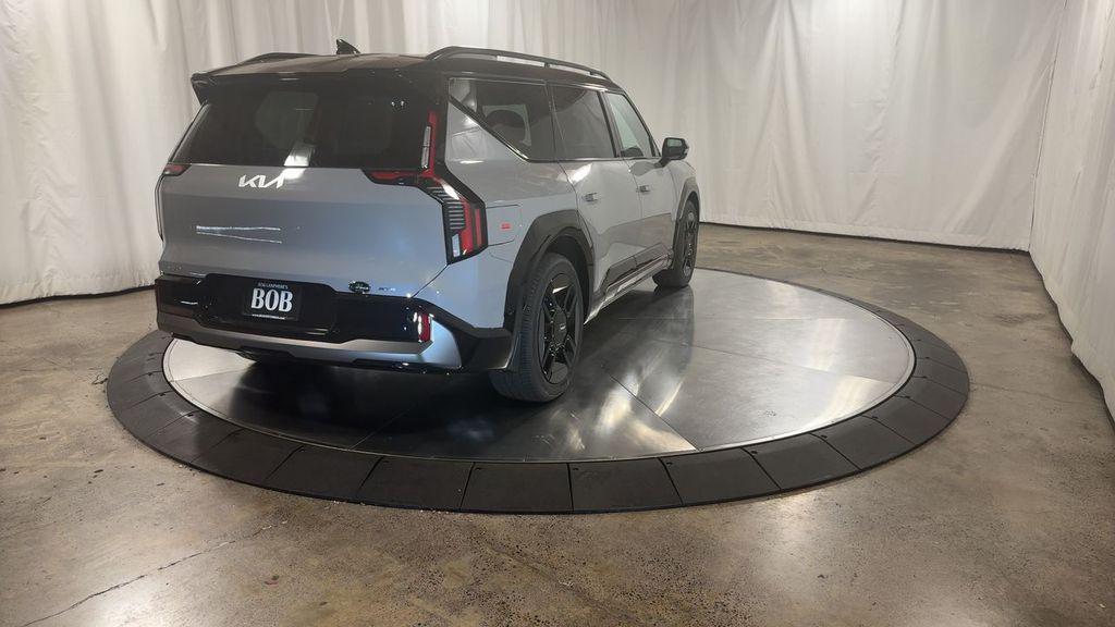 new 2026 Kia EV9 car, priced at $68,257