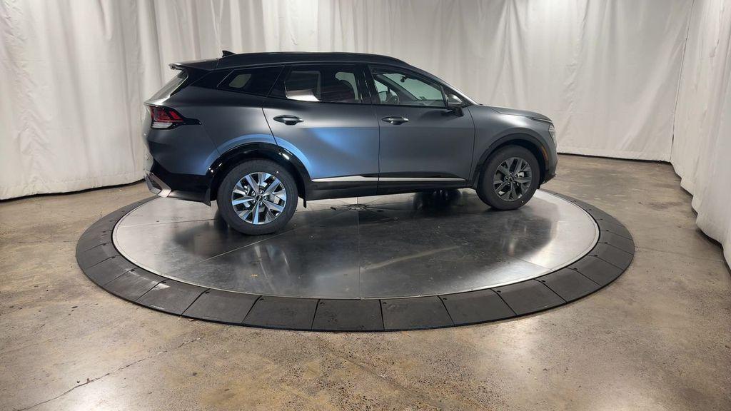 new 2025 Kia Sportage Hybrid car, priced at $39,313