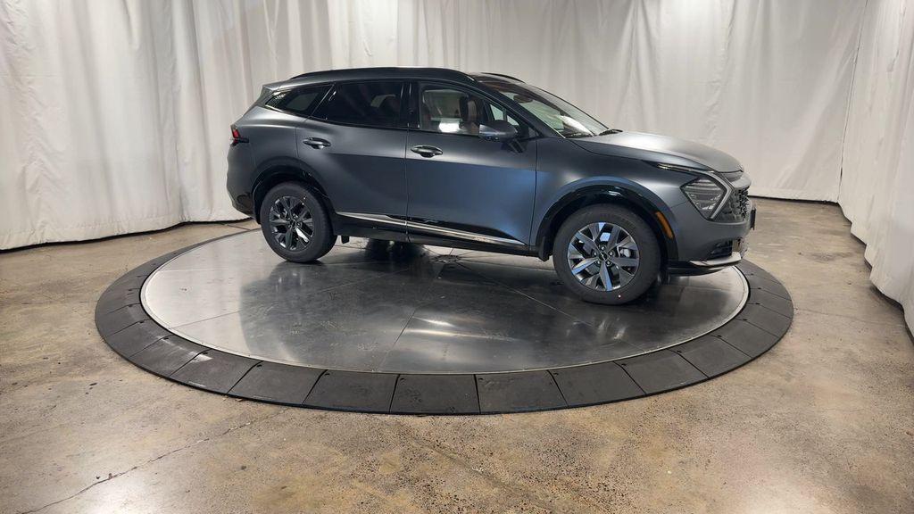 new 2025 Kia Sportage Hybrid car, priced at $39,313