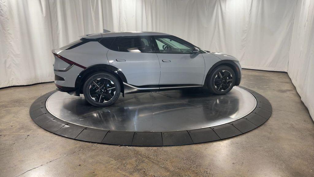 new 2025 Kia EV6 car, priced at $51,694