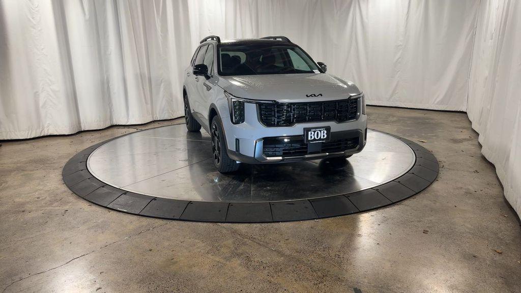 new 2025 Kia Sorento car, priced at $43,529