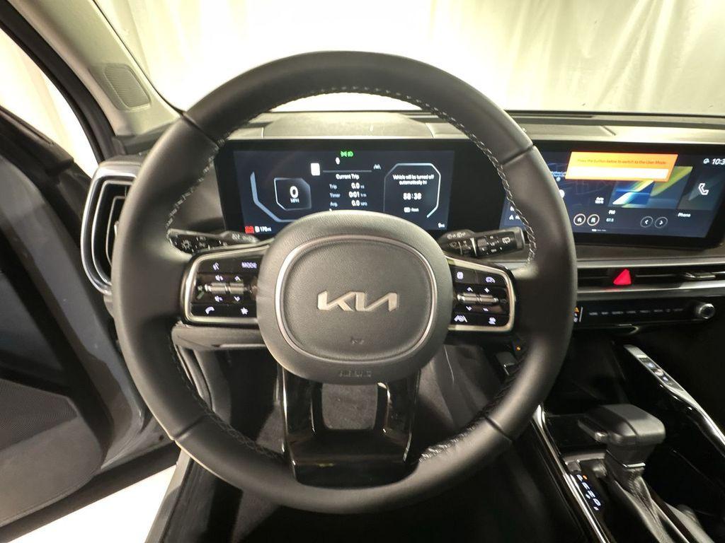 new 2025 Kia Sorento car, priced at $43,529