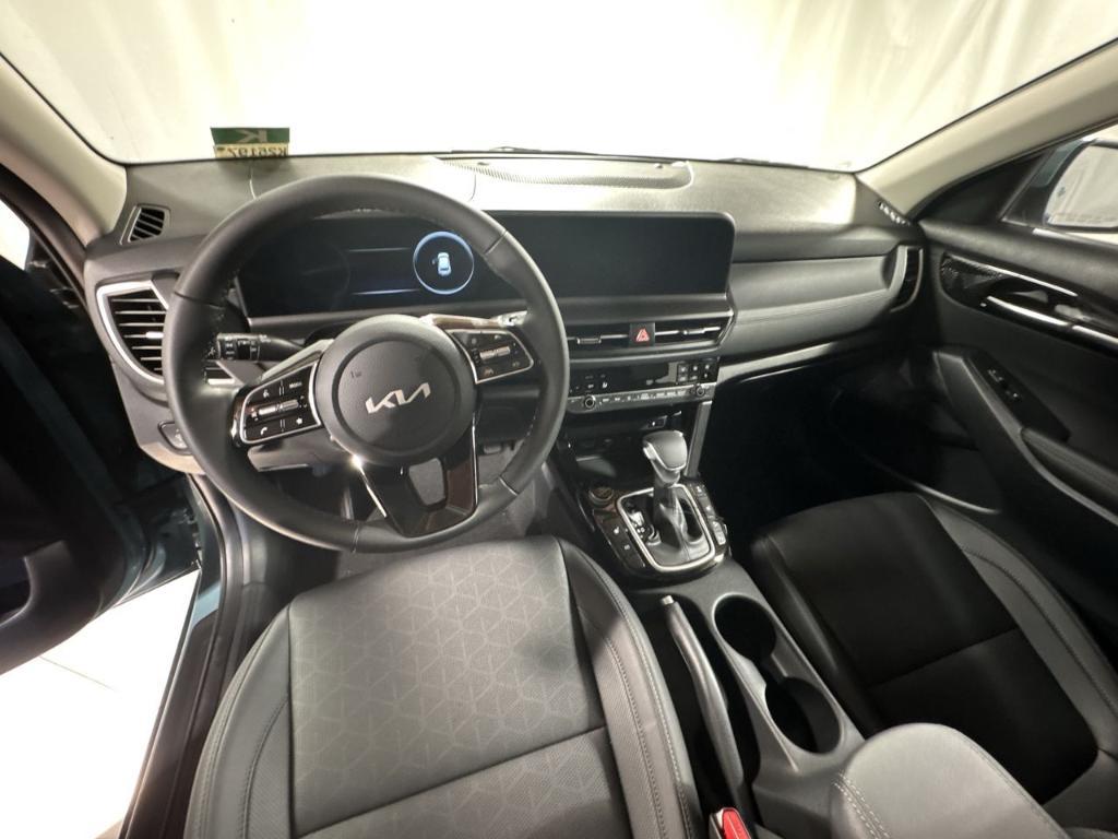 new 2026 Kia Seltos car, priced at $30,890