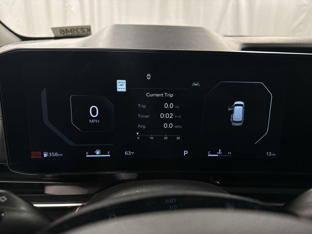 new 2025 Kia Carnival car, priced at $47,912