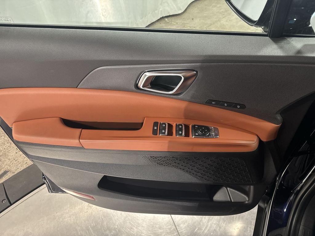 new 2026 Kia Carnival car, priced at $43,801