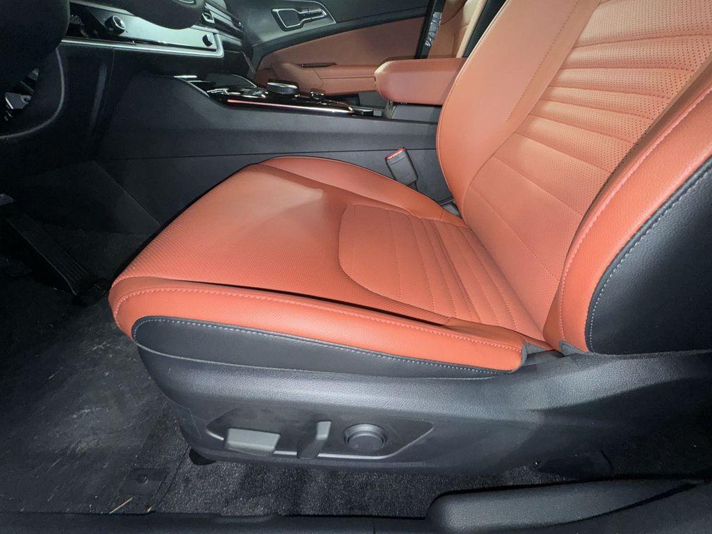 new 2025 Kia Sportage Hybrid car, priced at $38,916