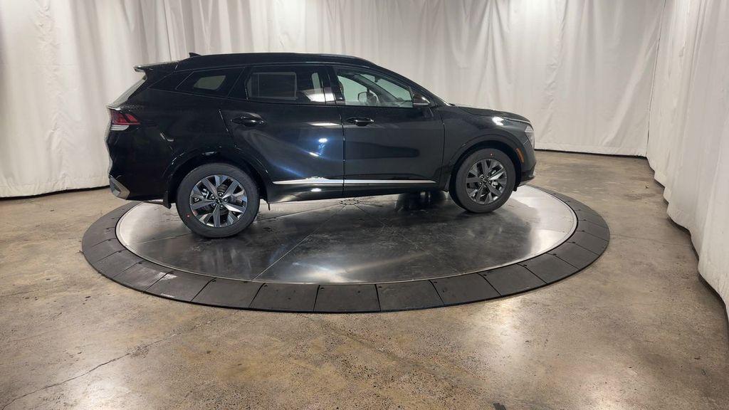 new 2025 Kia Sportage Hybrid car, priced at $38,916