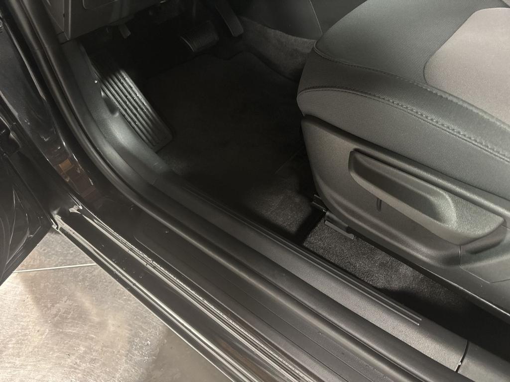 used 2024 Kia Niro car, priced at $23,777