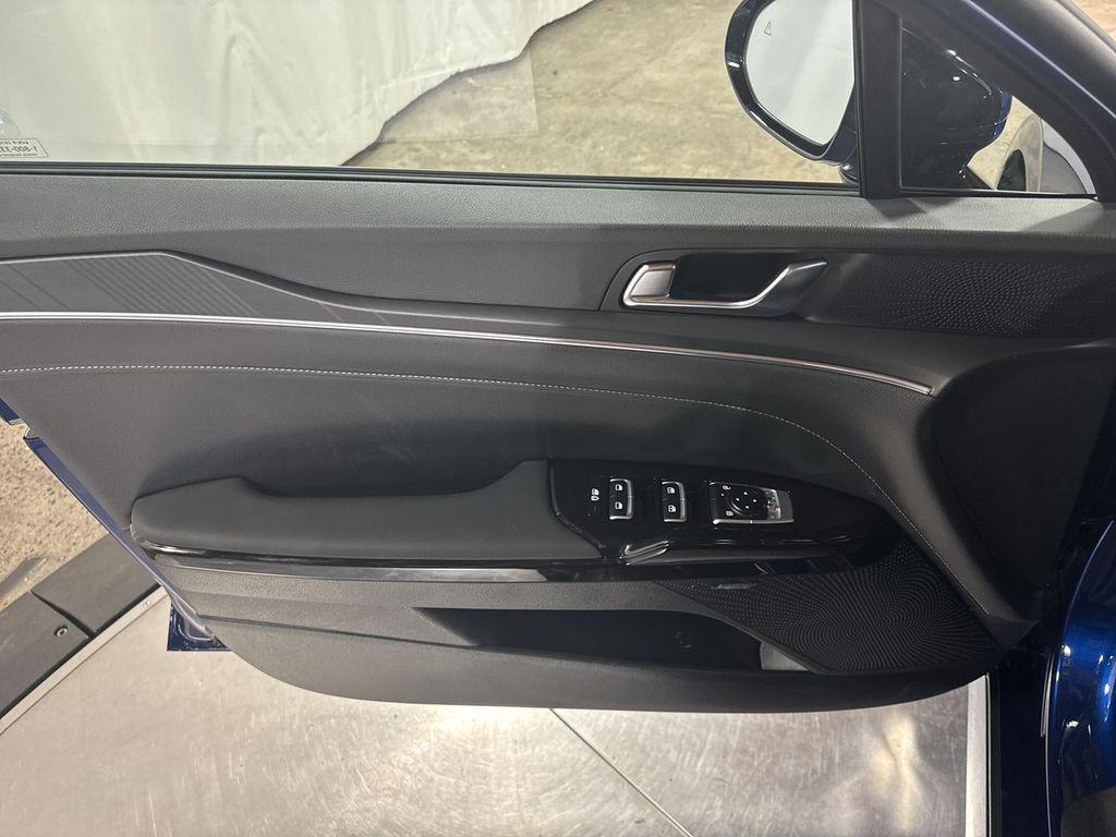 new 2025 Kia K5 car, priced at $28,973