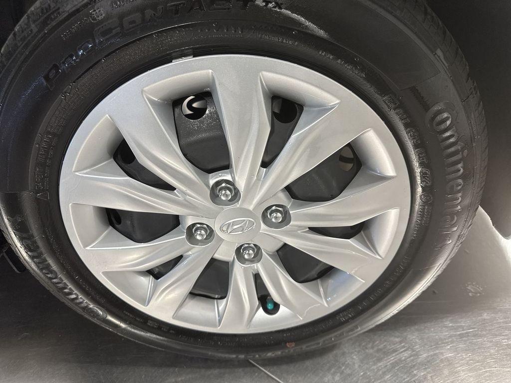 used 2022 Hyundai Accent car, priced at $16,895