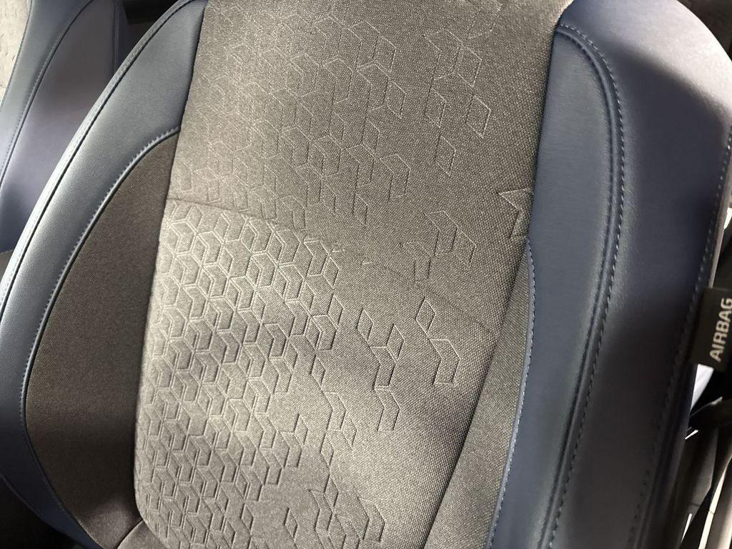 new 2025 Kia Seltos car, priced at $26,931