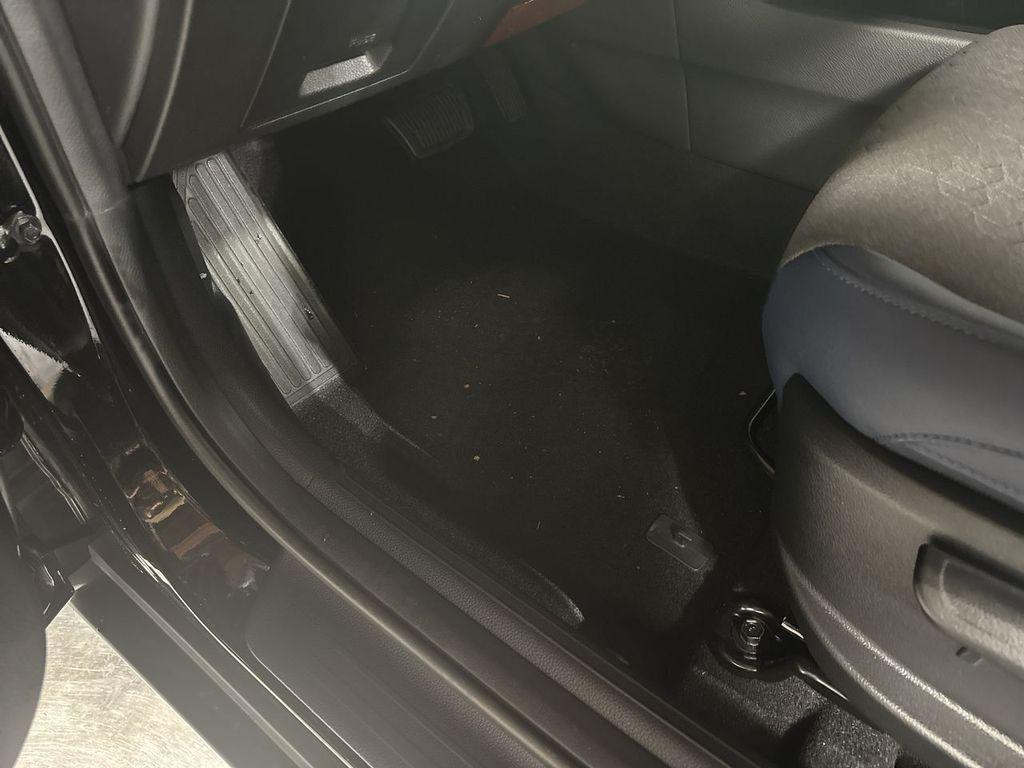 new 2025 Kia Seltos car, priced at $26,931