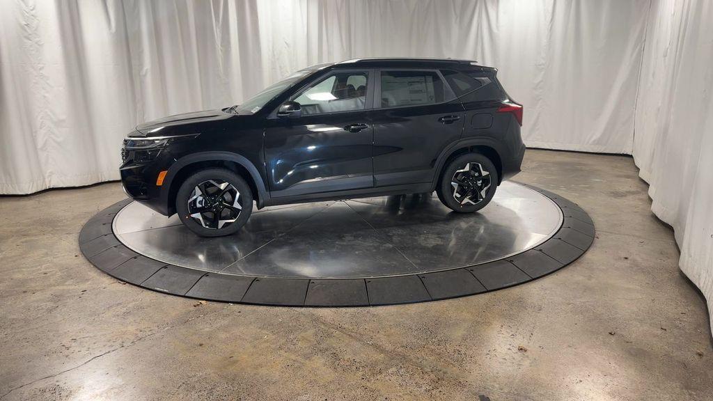 new 2025 Kia Seltos car, priced at $26,931