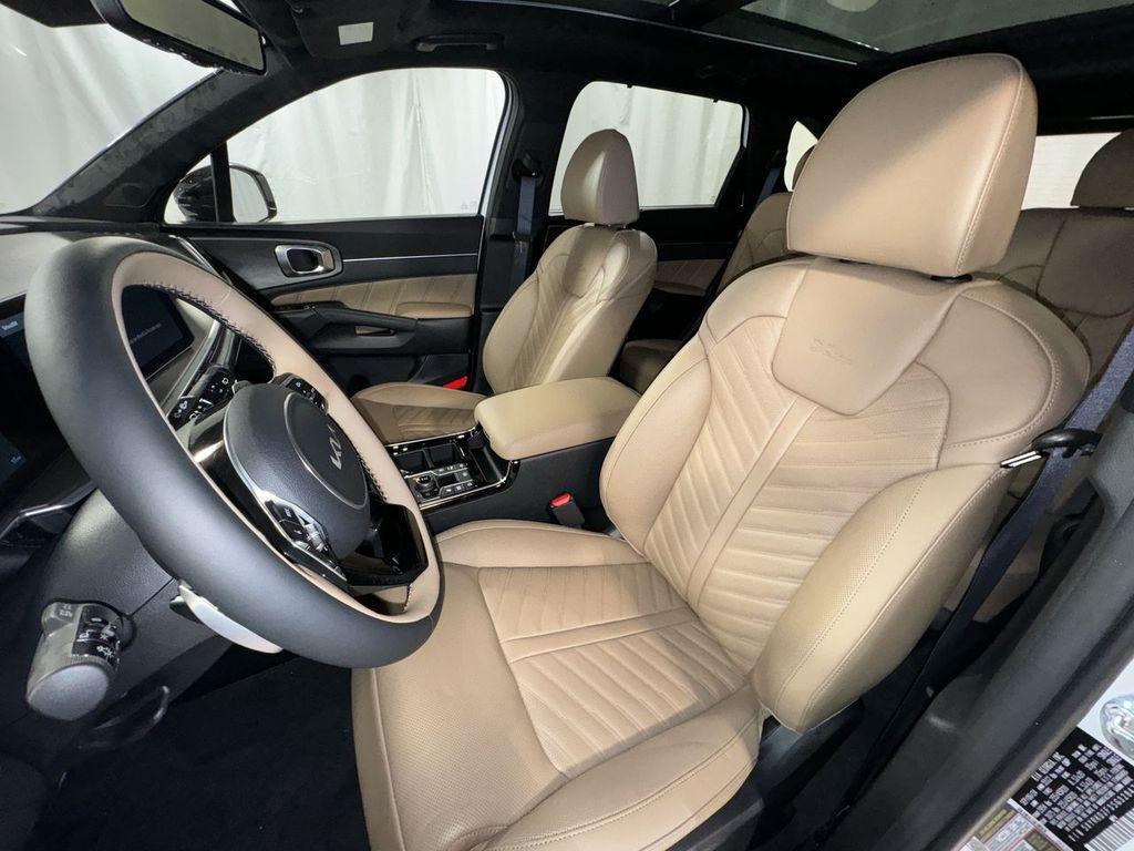 new 2025 Kia Sorento car, priced at $44,745