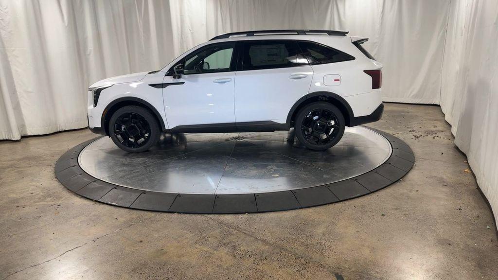 new 2025 Kia Sorento car, priced at $44,745