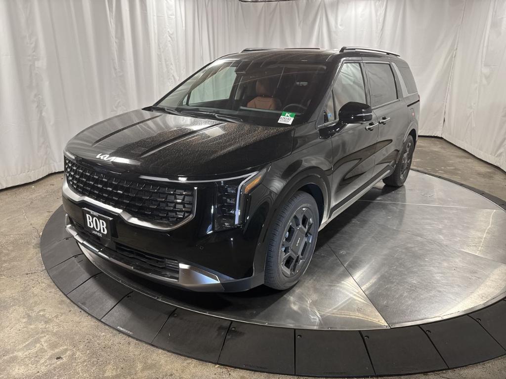 new 2026 Kia Carnival Hybrid car, priced at $47,127