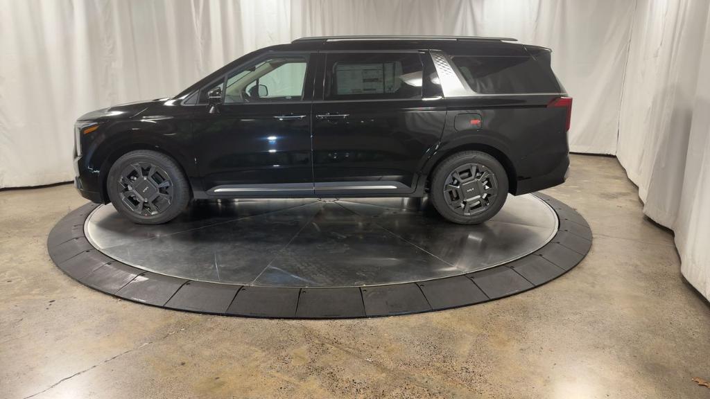 new 2026 Kia Carnival Hybrid car, priced at $47,127