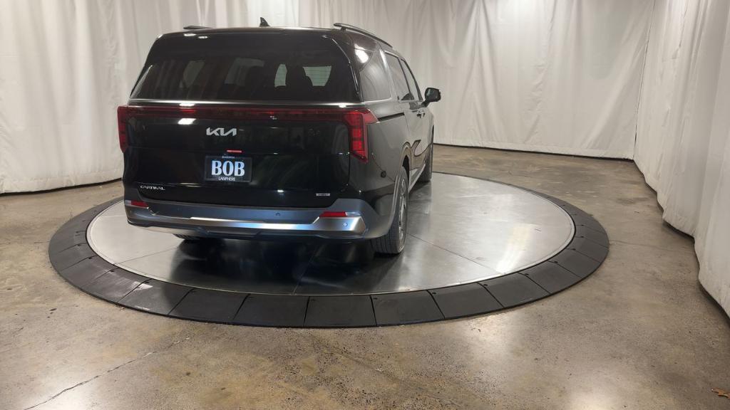 new 2026 Kia Carnival Hybrid car, priced at $47,127