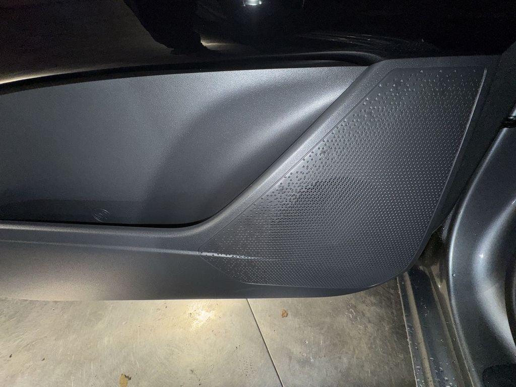 new 2025 Kia Niro EV car, priced at $33,817