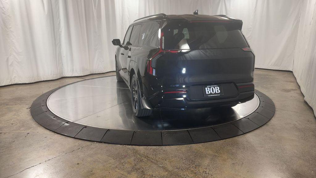 new 2026 Kia EV9 car, priced at $66,594