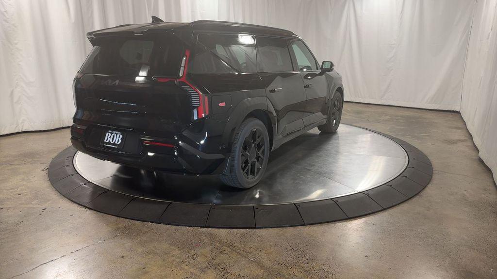 new 2026 Kia EV9 car, priced at $66,594