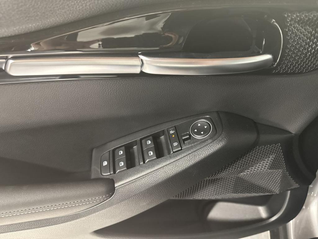 new 2026 Kia Seltos car, priced at $28,035