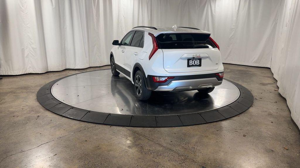 new 2025 Kia Niro car, priced at $30,267