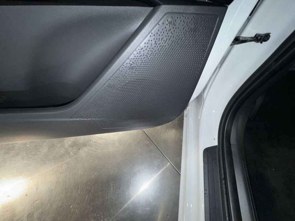 new 2025 Kia Niro car, priced at $30,267