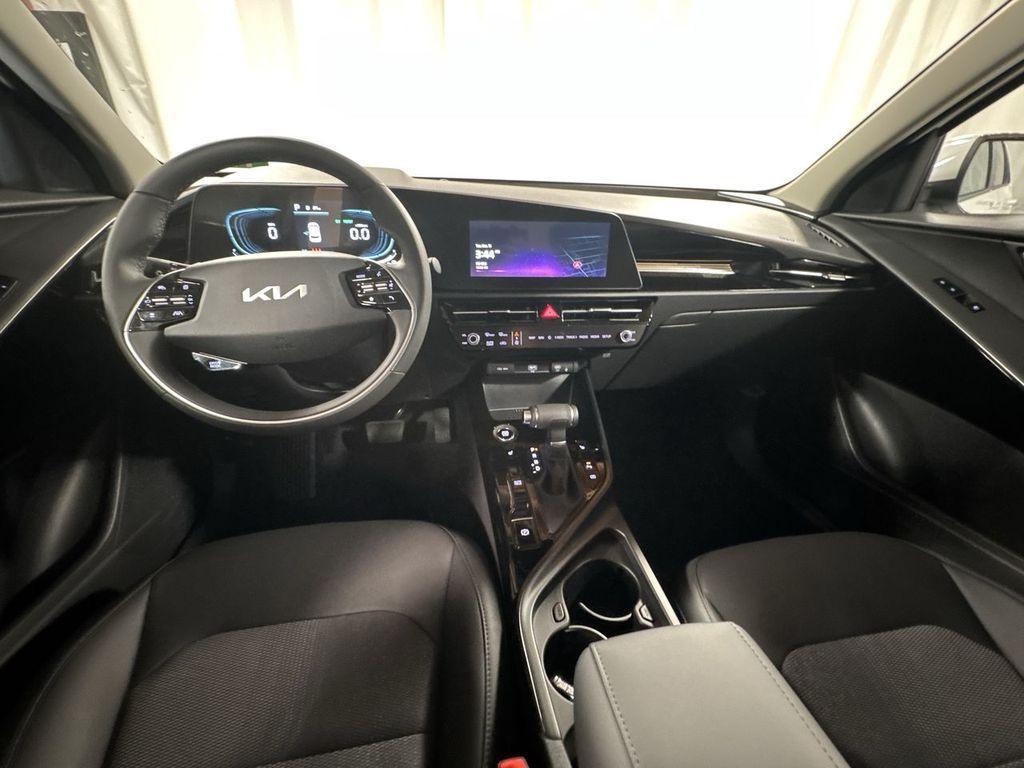 new 2025 Kia Niro car, priced at $30,267