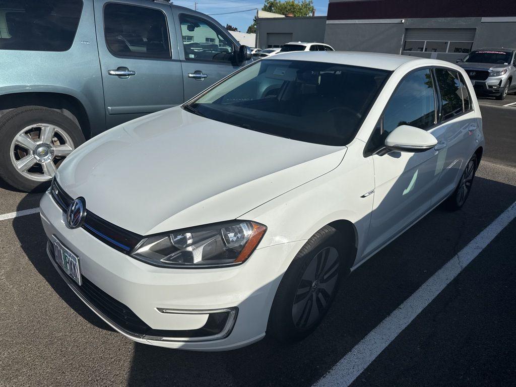 used 2016 Volkswagen e-Golf car, priced at $11,995