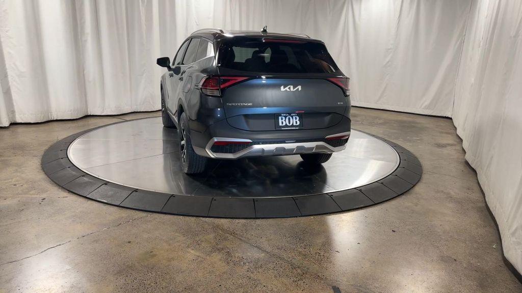 new 2025 Kia Sportage Hybrid car, priced at $33,680