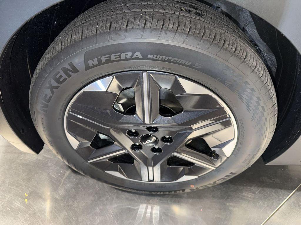 new 2025 Kia EV6 car, priced at $47,928