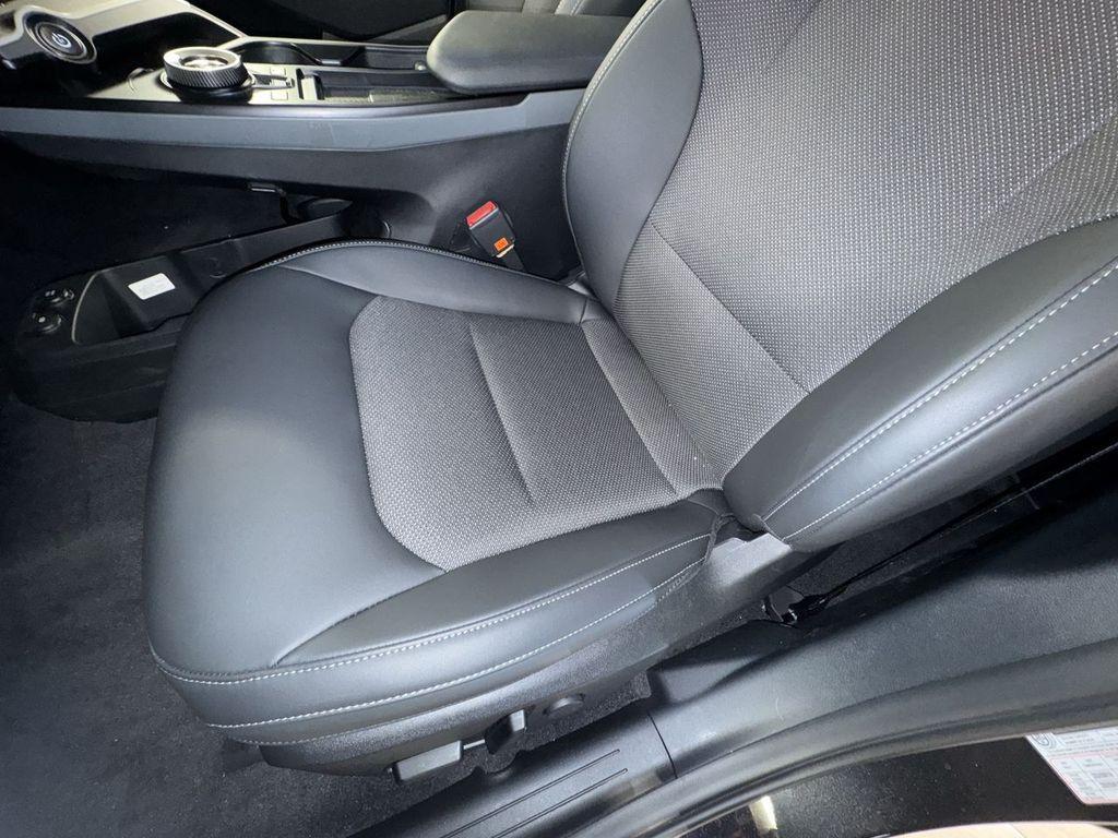 new 2025 Kia EV6 car, priced at $47,928